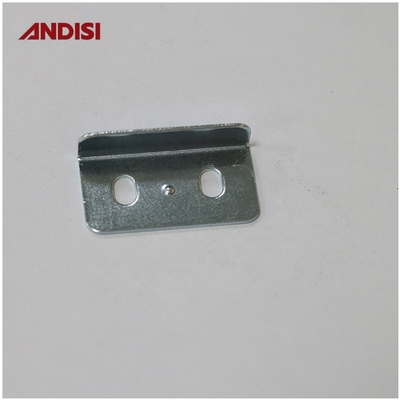 L 가구 스틸 평면각 브래킷 커넥터 0.8mm 두께와 32x17x8.23mm 크기