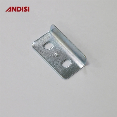 L 가구 스틸 평면각 브래킷 커넥터 0.8mm 두께와 32x17x8.23mm 크기